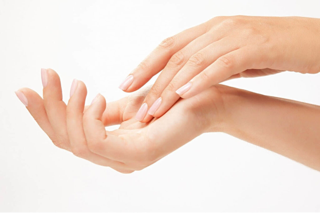 Как правильно ухаживать за кожей рук